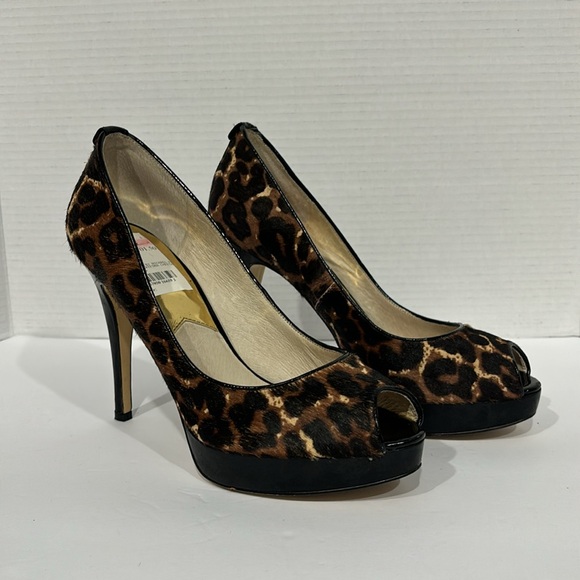 Michael Kors York Platform Cheetah Natural Haircalf Open Toe Pump Size 8 - Picture 3 of 14